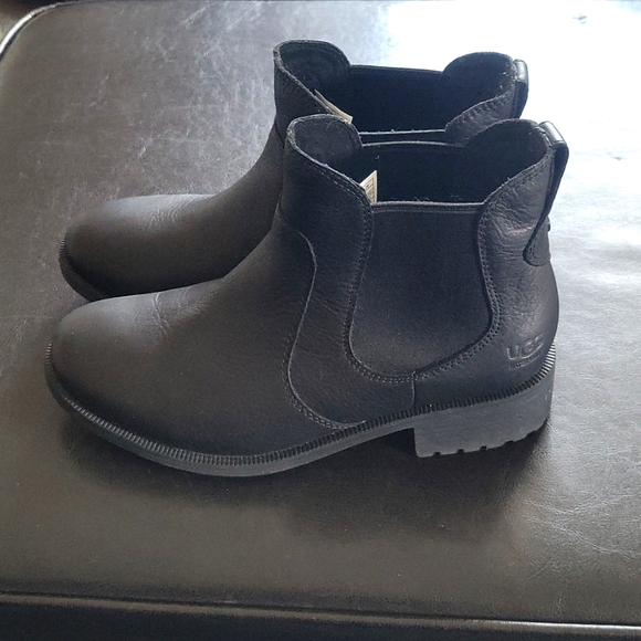 UGG Shoes - UGG Ankle Boots